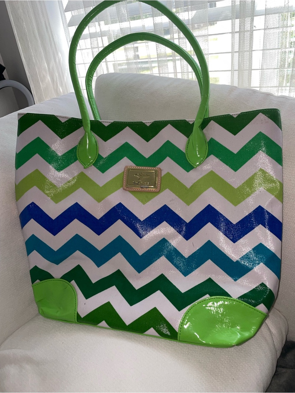 Green Chevron Patent Tote with Multicolor Zigzag - Women